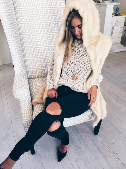 How To Dress Like A Parisian