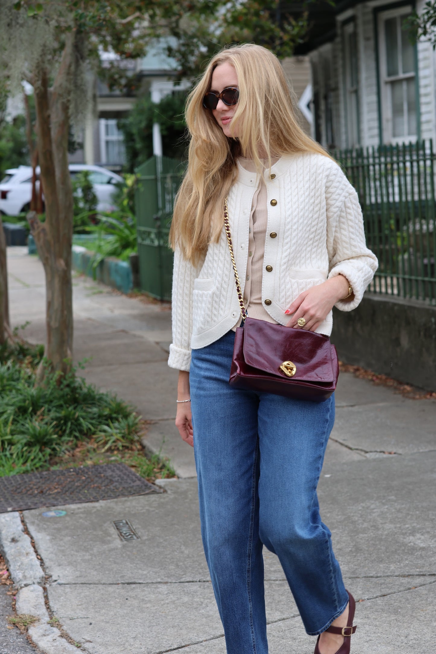Paris Cardi